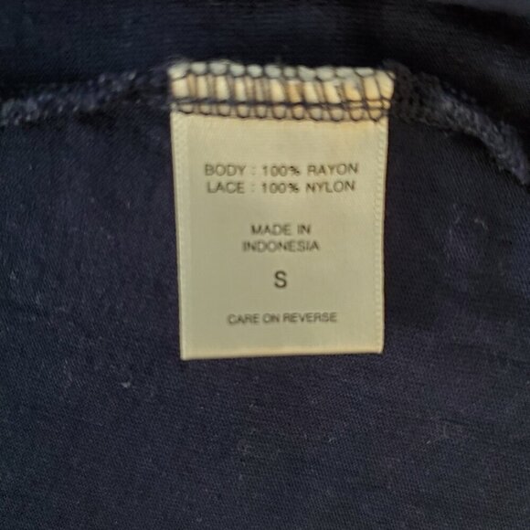 New York & Company Lace Overlay Small Navy Tank Top - Picture 4 of 7